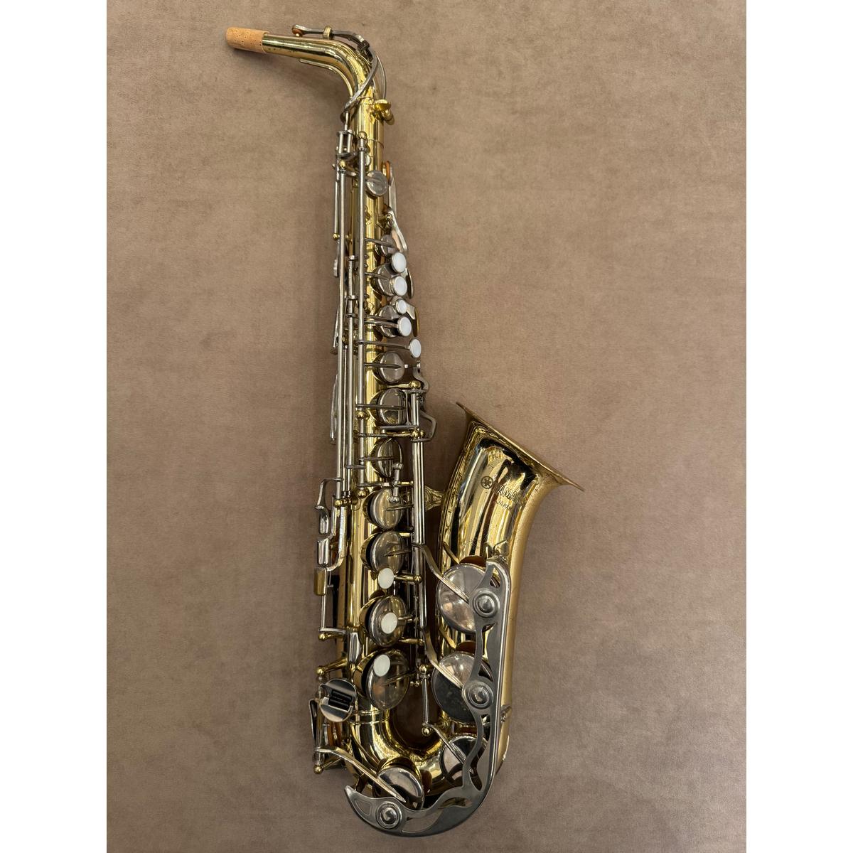 Yamaha YAS-23 altsaxofoon 099001 – Harry Bakker Muziek