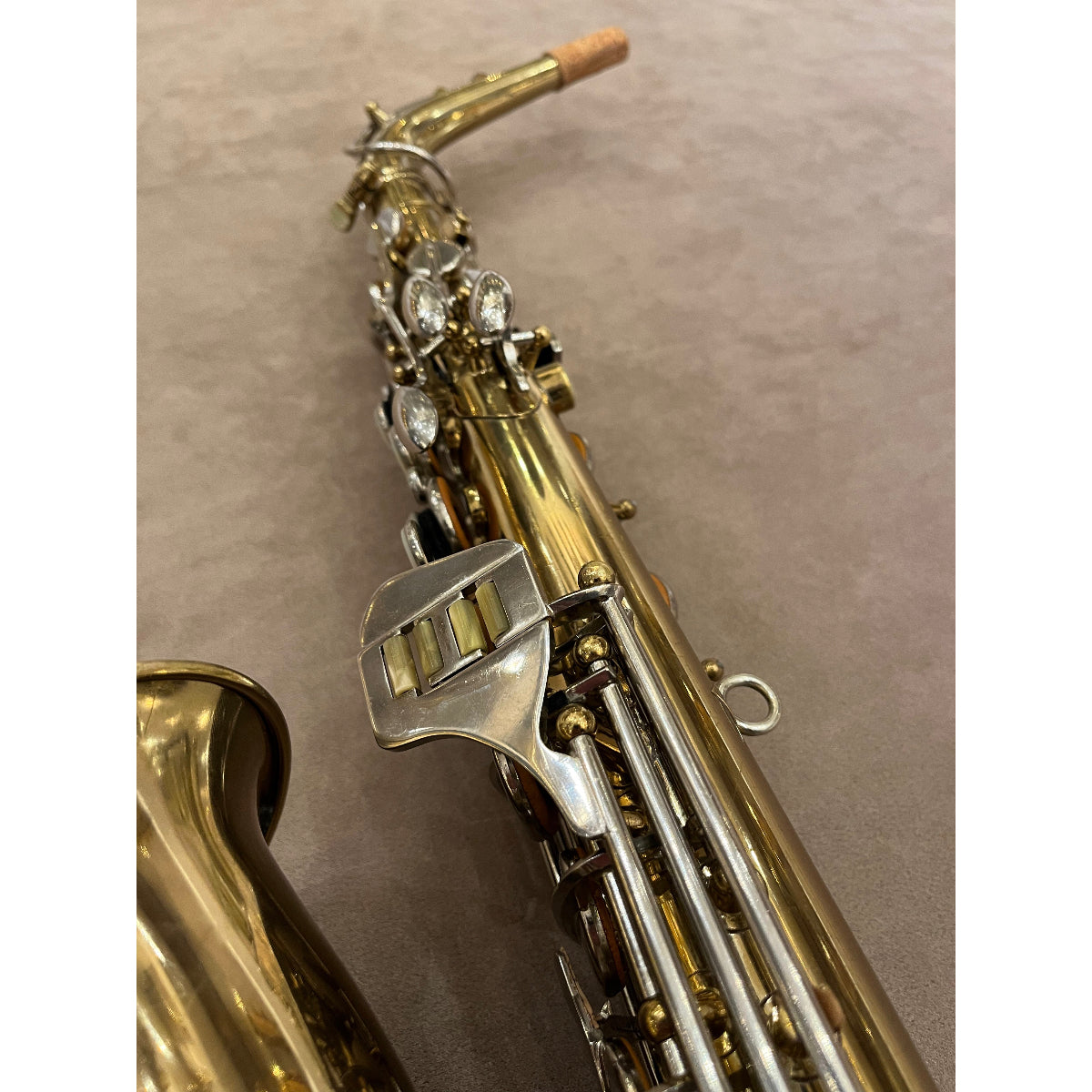 Conn U.S.A. 'Shooting Star' altsaxofoon L02220