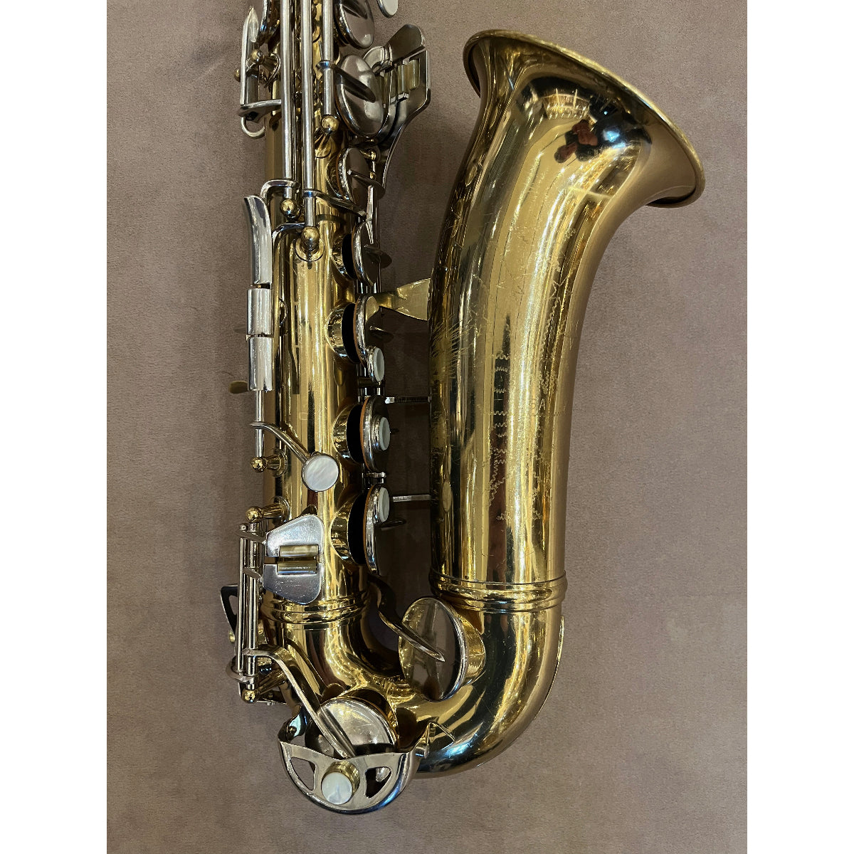 Conn U.S.A. 'Shooting Star' altsaxofoon L02220