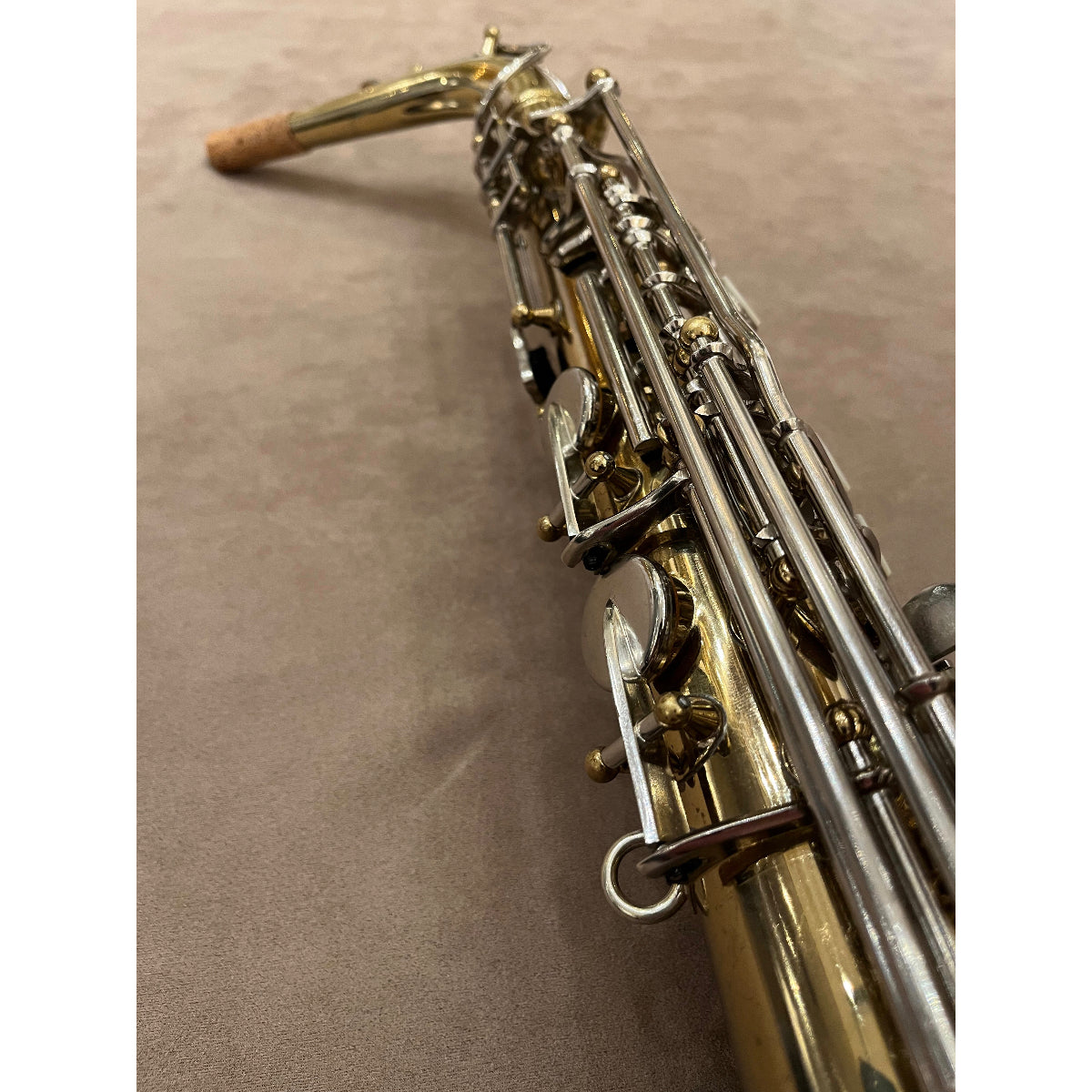 Conn U.S.A. 'Shooting Star' altsaxofoon L02220