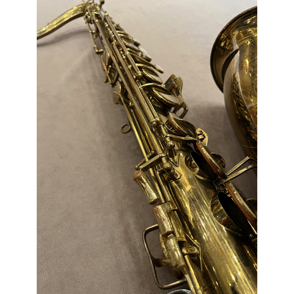 Buescher Aristocrat Series II Big B tenorsaxofoon 305692