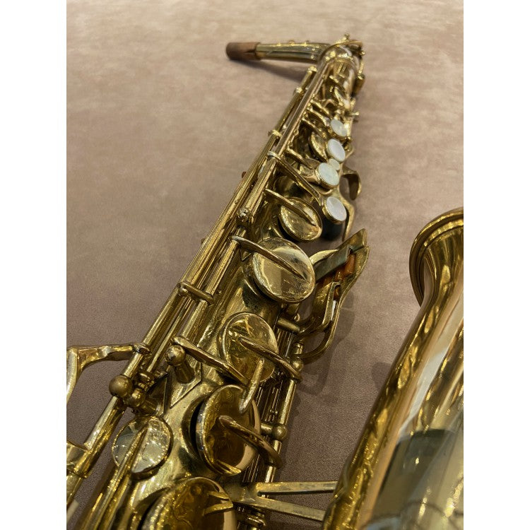 Buescher Aristocrat Series III altsaxofoon 344314