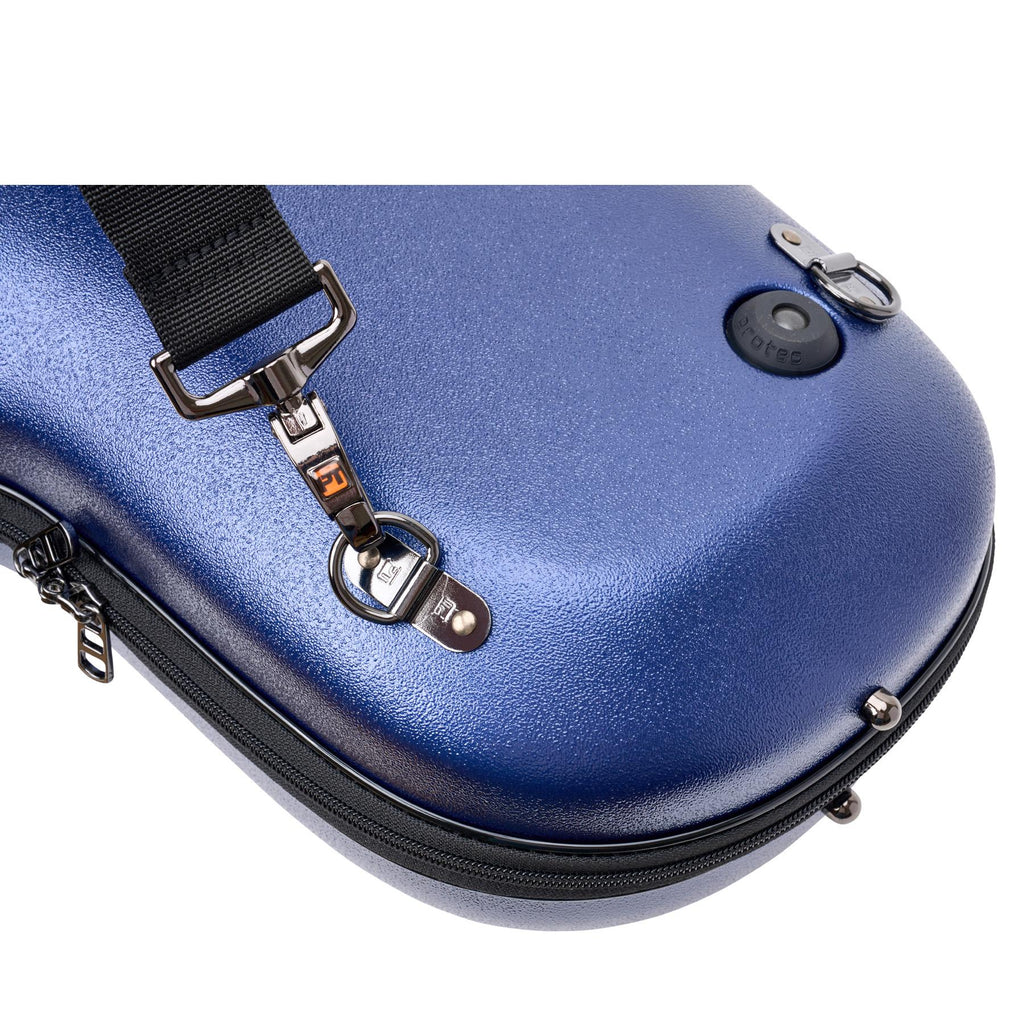 Detail van de schouderband aan de blauwe Micro ZIP koffer