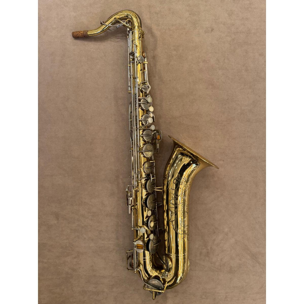 Buescher 400 tenorsaxofoon 557066
