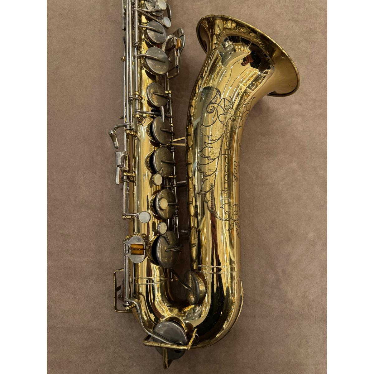 Buescher 400 tenorsaxofoon 557066
