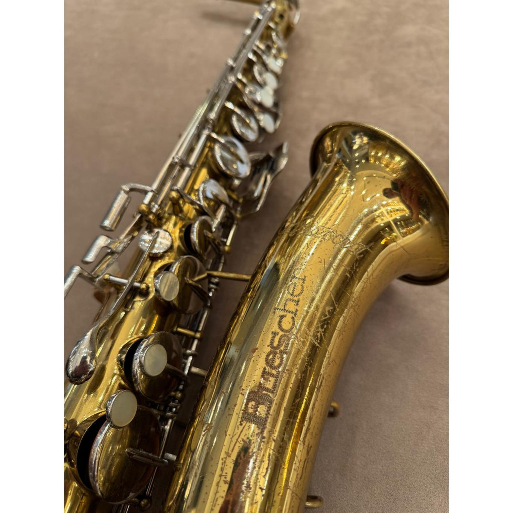 Buescher Aristocrat Series III altsaxofoon 372472
