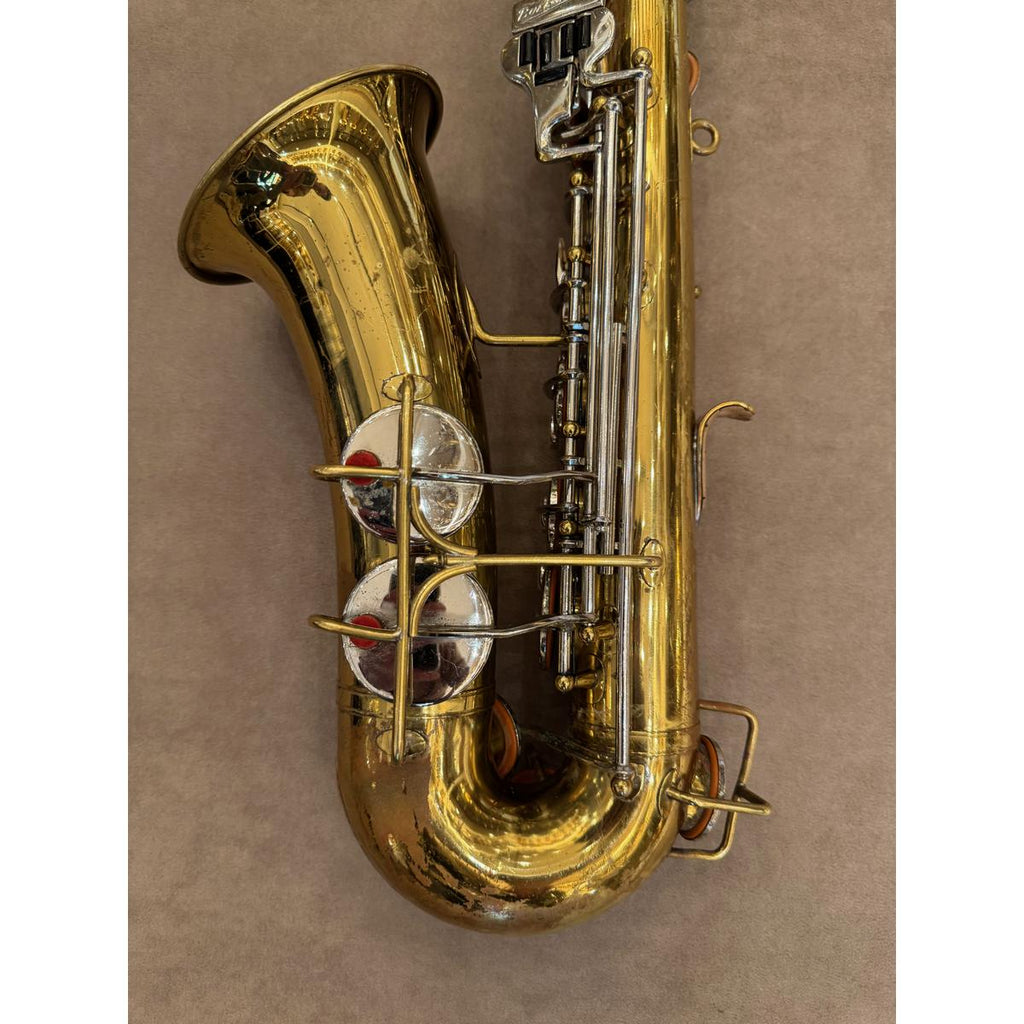 Buescher Aristocrat Series III altsaxofoon 372472