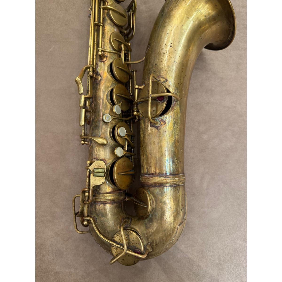 Conn New Wonder "Chu Berry" tenorsaxofoon 251935