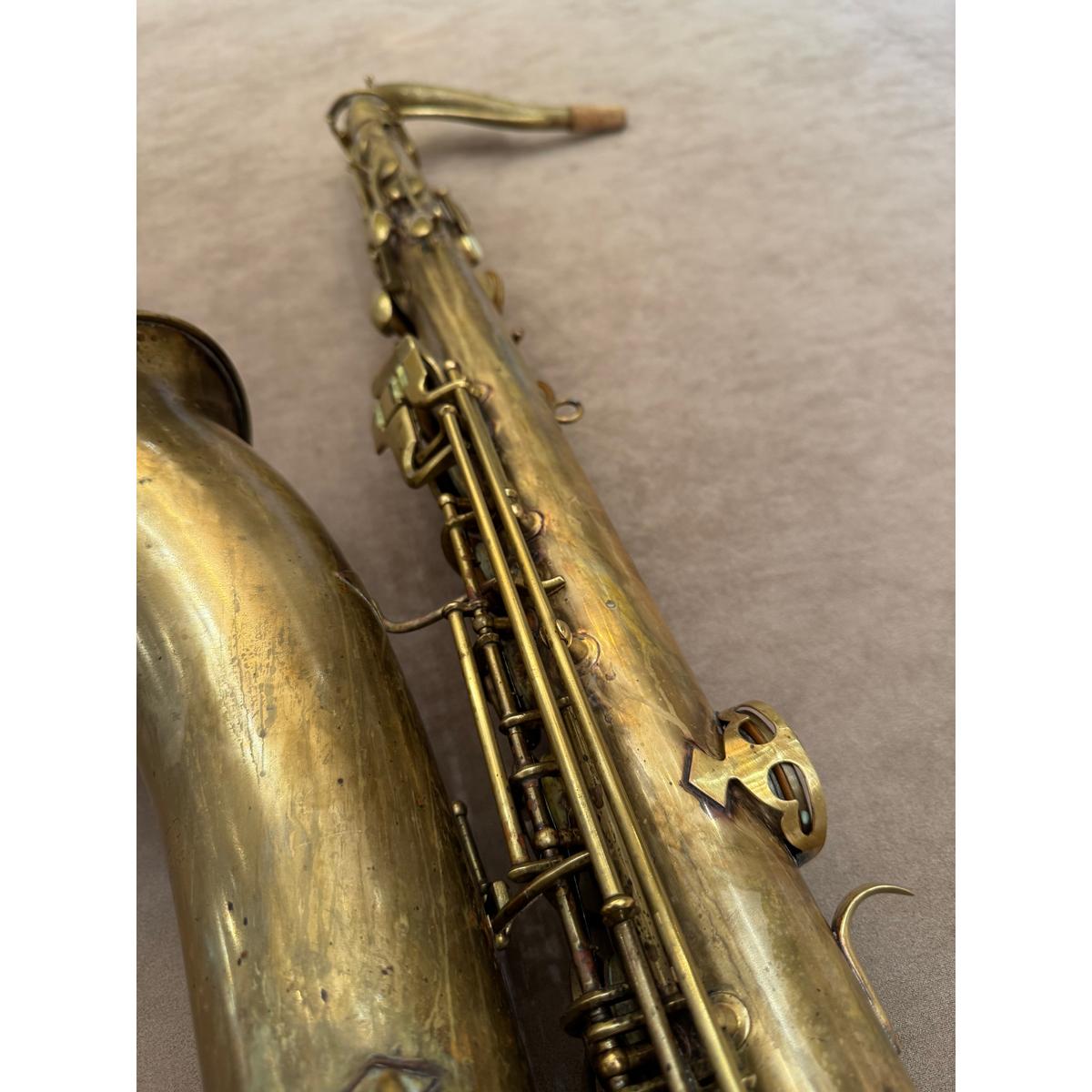 Conn New Wonder "Chu Berry" tenorsaxofoon 251935
