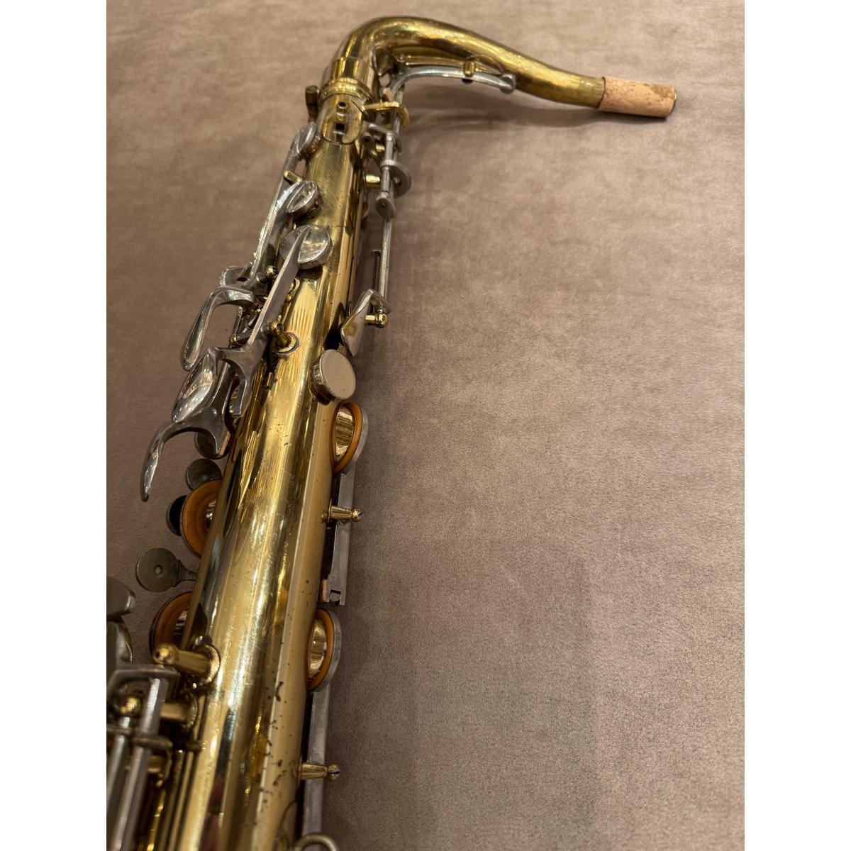 Conn 10M tenorsaxofoon K17226