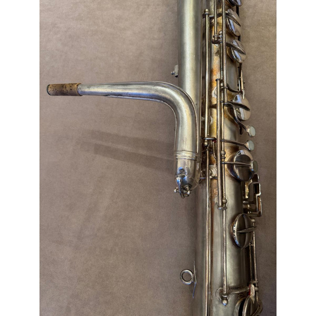 Pan American (Conn) bassaxofoon 43316