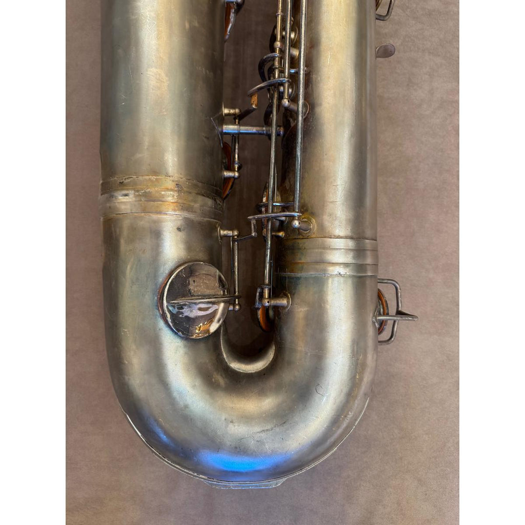 Pan American (Conn) bassaxofoon 43316