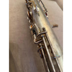 Pan American (Conn) bassaxofoon 43316