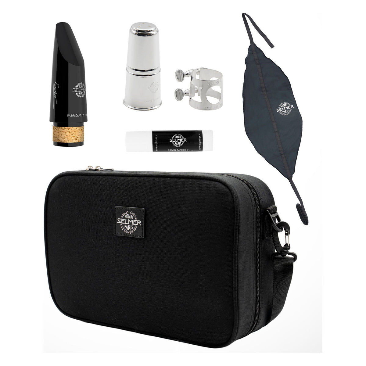 Meegeleverde accessoires: Echo mondstuk, tonnetje, rietbinder, kap, wisser en koffer