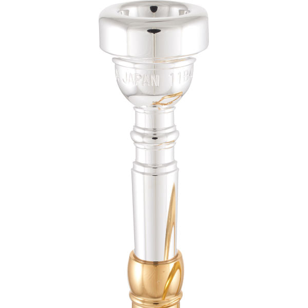 Yamaha YTR-2330 trompet