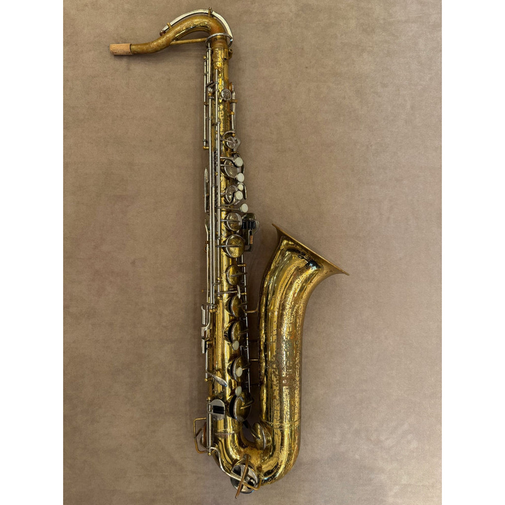 Buescher Aristocrat Series IV tenorsaxofoon 381327