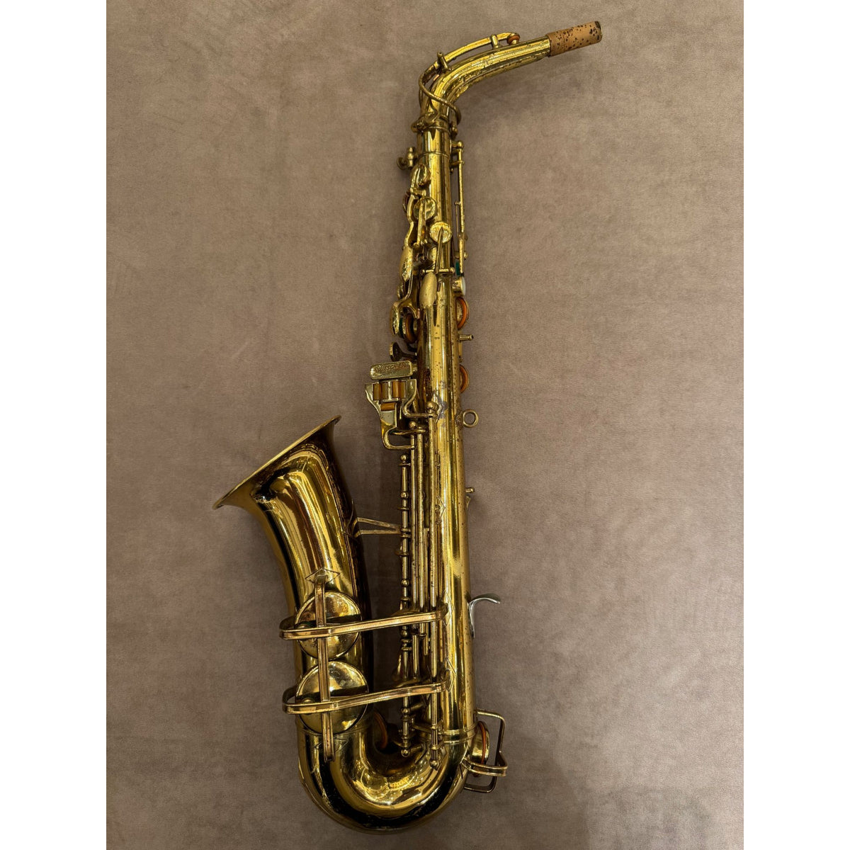 Buescher Aristocrat Big B altsaxofoon 329848