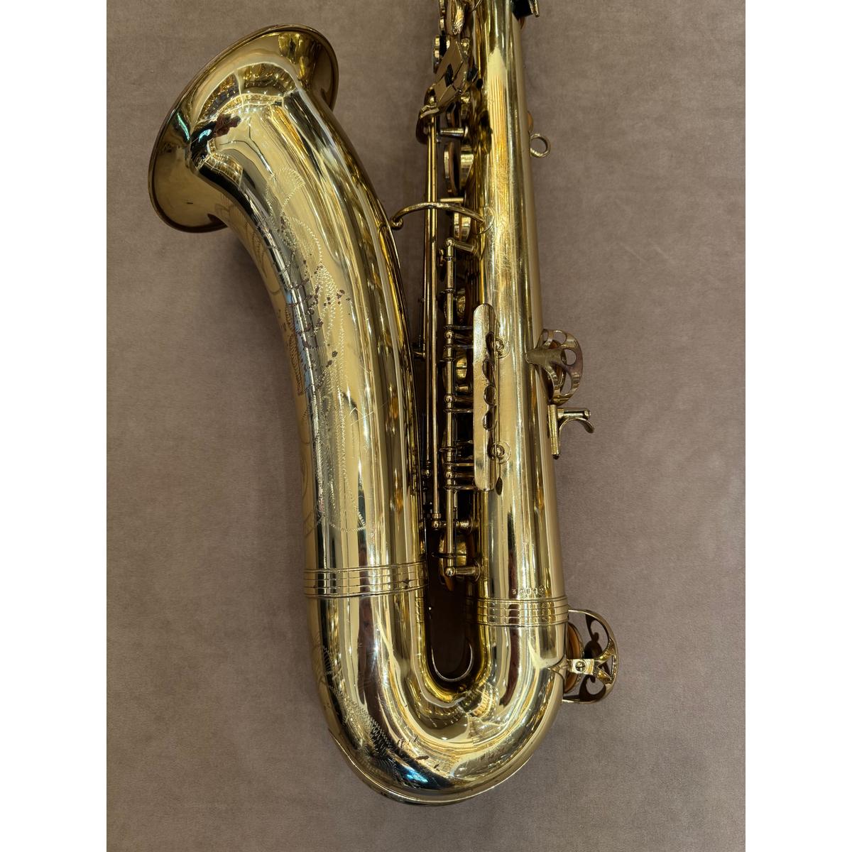 Achterzijde en beker van de Buffet Crampon S1 tenorsaxofoon 30812