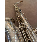 Selmer Paris Mark VI altsaxofoon 187059 detail van mechaniek en bekerverbinding