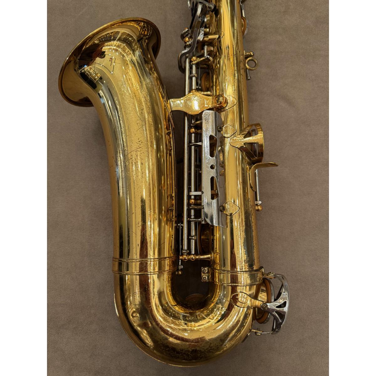 Vito Yamaha YAS-21 altsaxofoon 40721 achterzijde en beker
