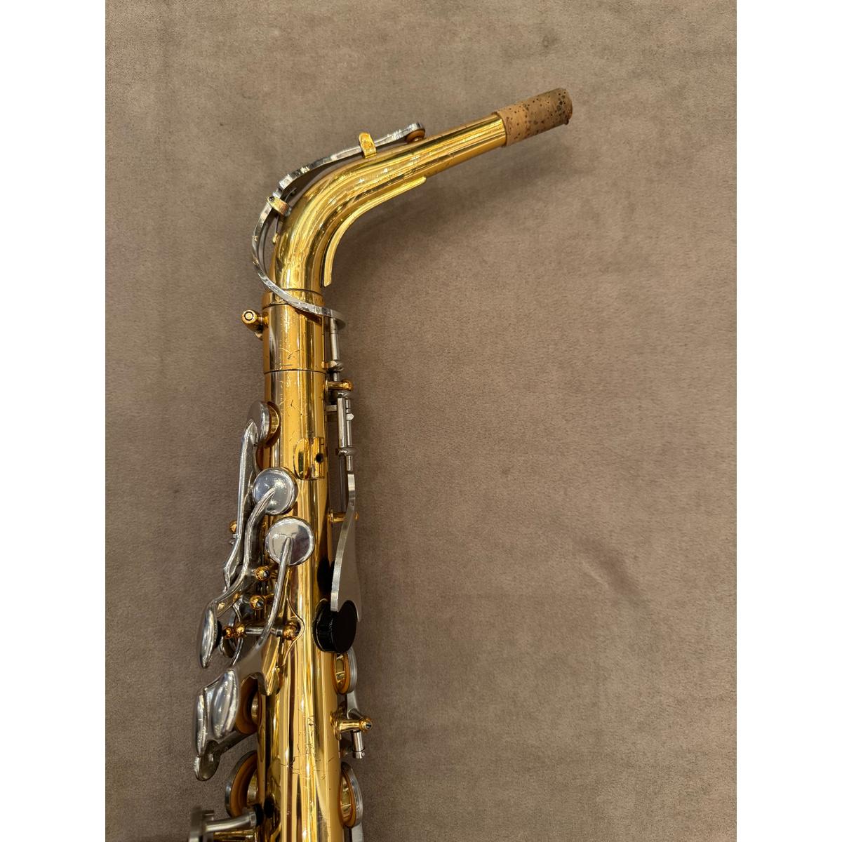 Vito Yamaha YAS-21 altsaxofoon 40721 bovenzijde achteraanzicht