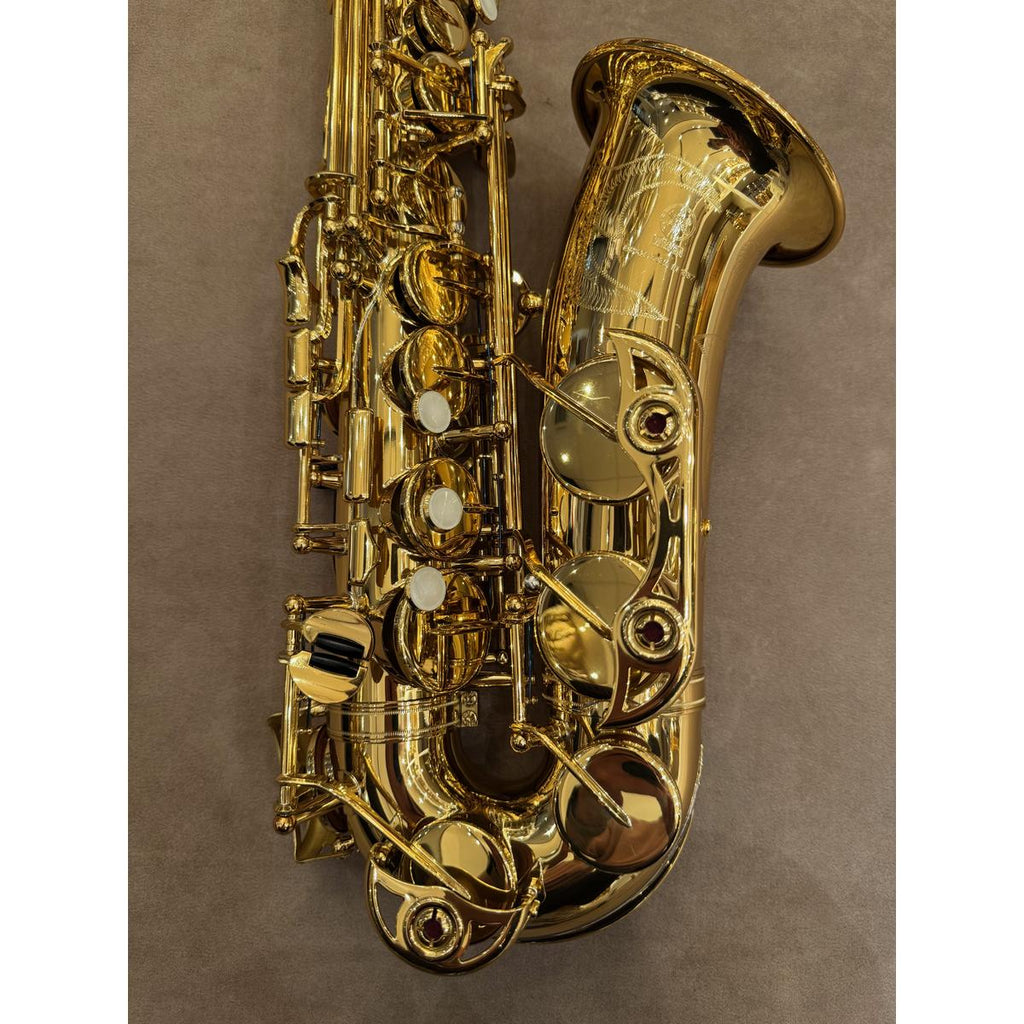 Yamaha YAS-62 altsaxofoon D54296 onderzijde en beker