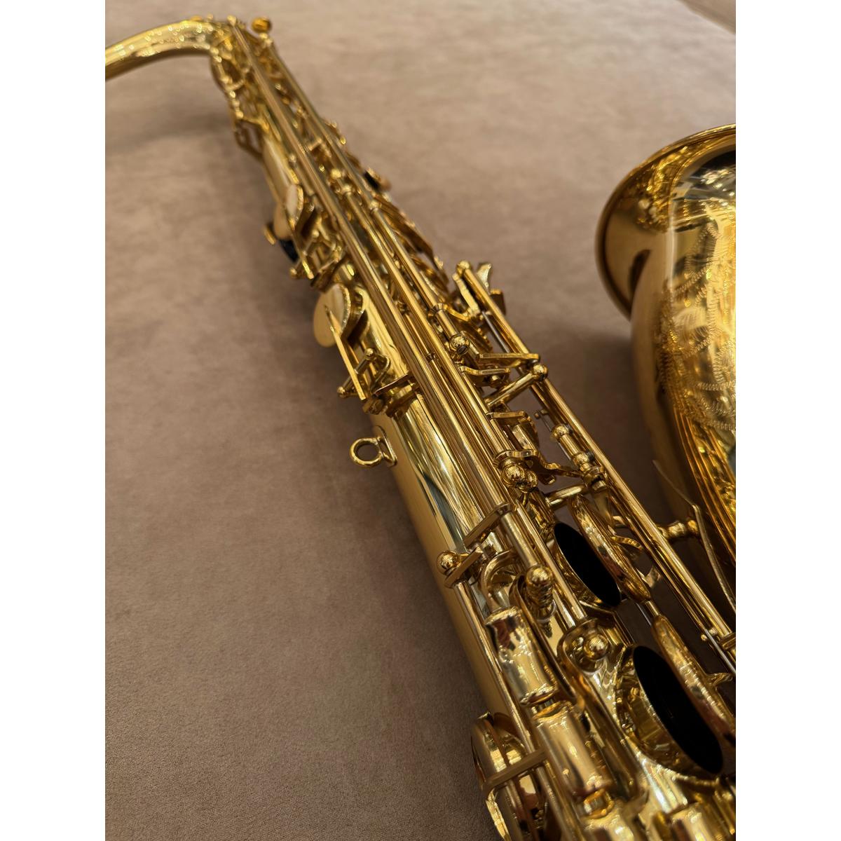 Mechaniekdetail van de Yamaha YTS-62 tenorsaxofoon 45390