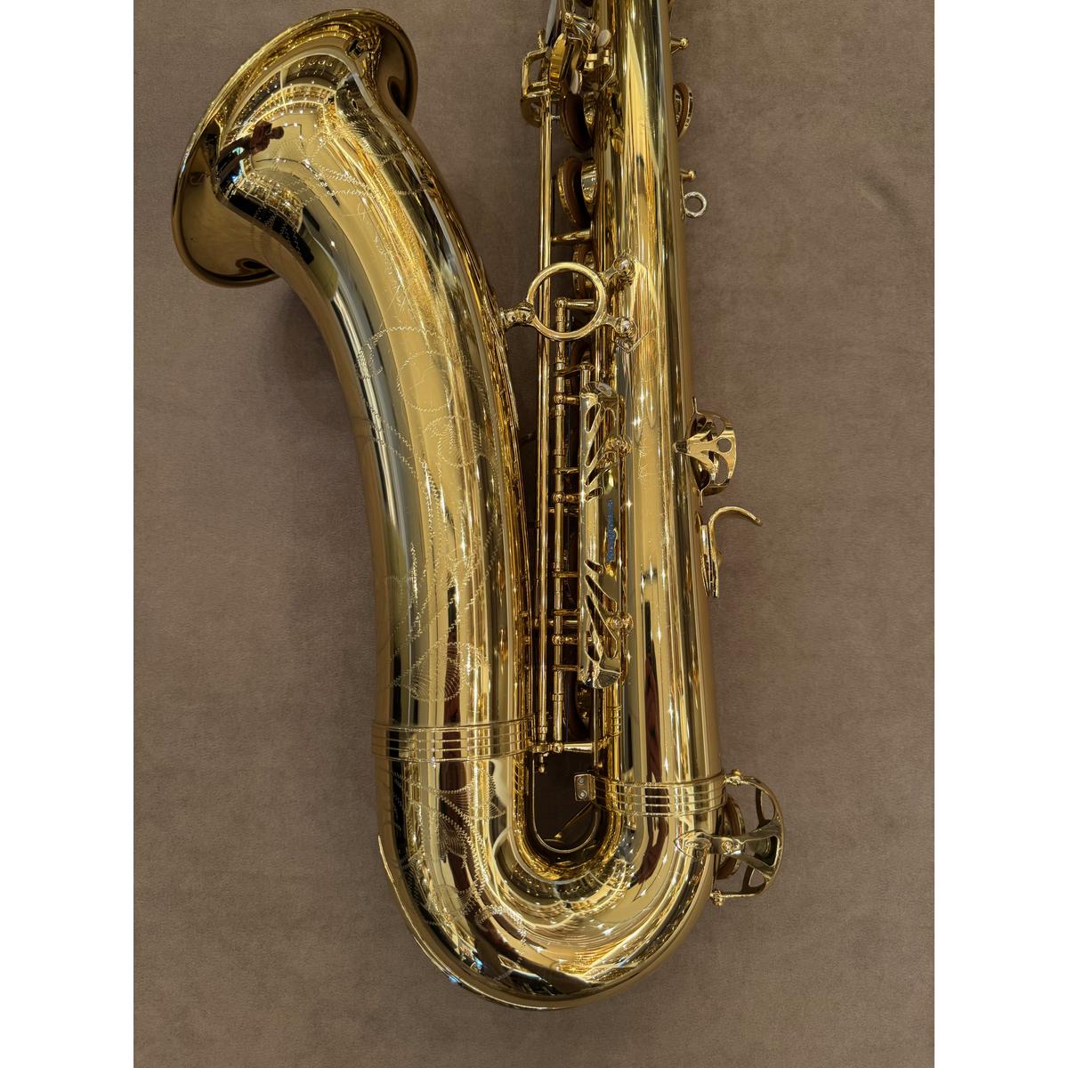 Yanagisawa T-WO10 Elite tenorsaxofoon 385612 achterzijde en beker