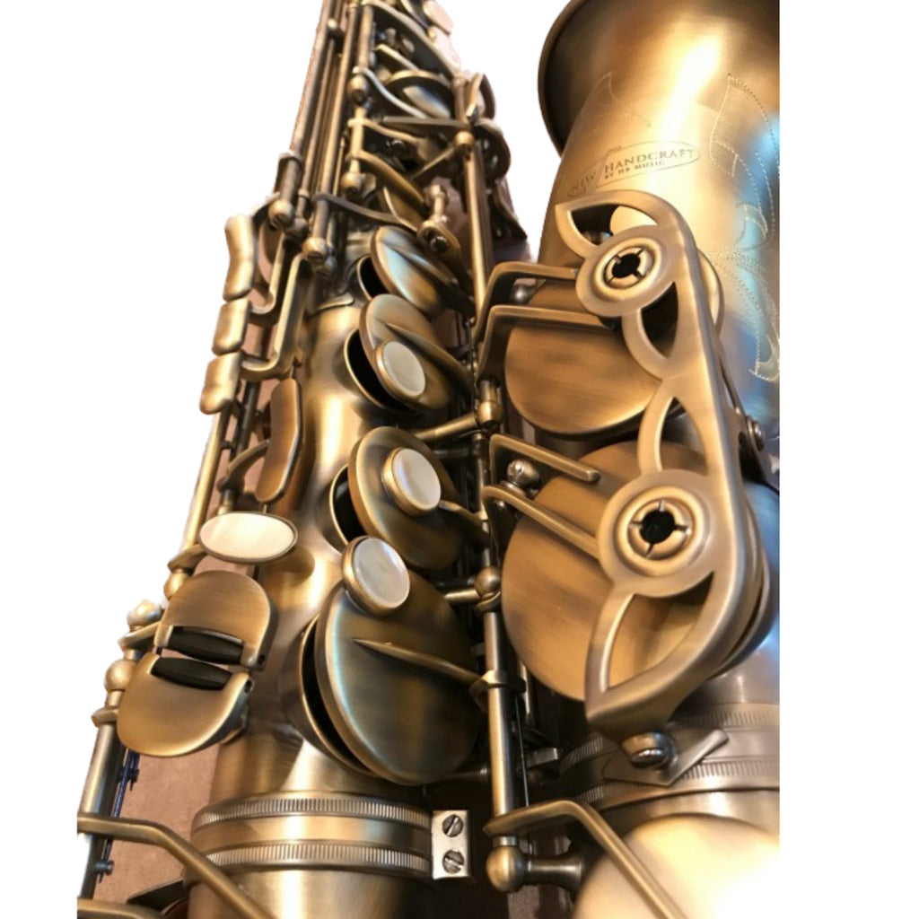 New Handcraft bronze mat altsaxofoon