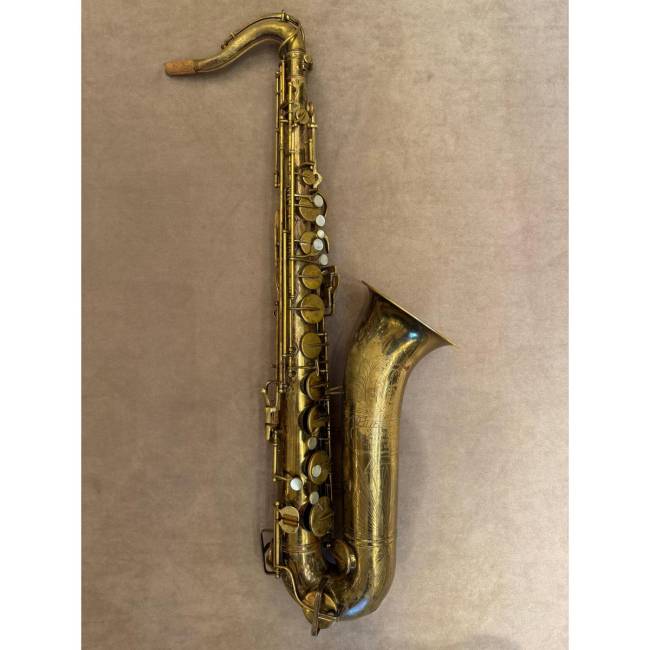 Buescher Aristocrat Series II Big B tenorsaxofoon 314543