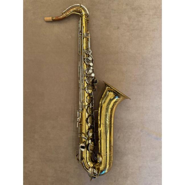 Buescher Aristocrat tenorsaxofoon 89980